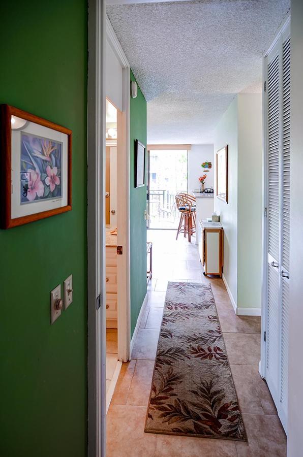 Oceanview Kailua-Kona Condo With Private Balcony! Exterior photo