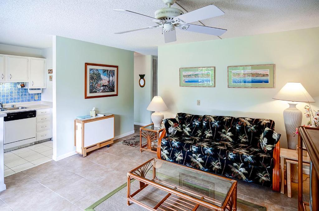 Oceanview Kailua-Kona Condo With Private Balcony! Exterior photo