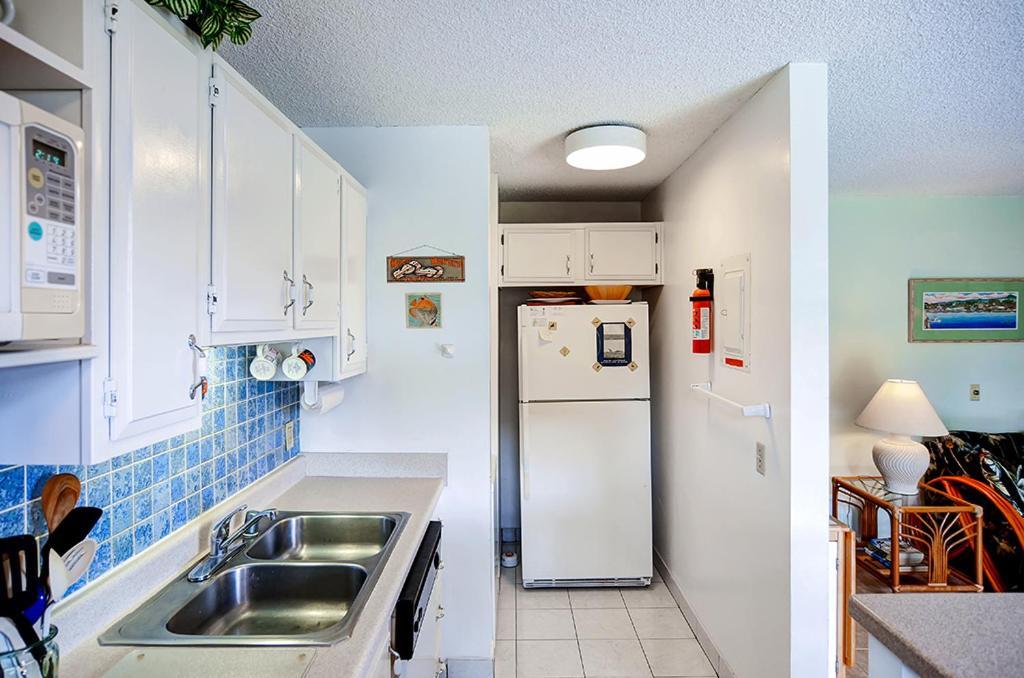 Oceanview Kailua-Kona Condo With Private Balcony! Exterior photo