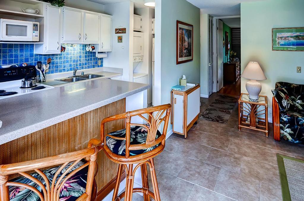 Oceanview Kailua-Kona Condo With Private Balcony! Exterior photo