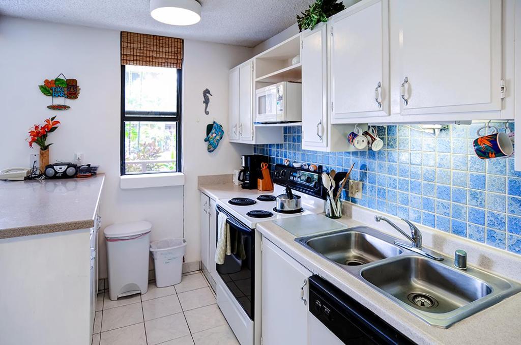 Oceanview Kailua-Kona Condo With Private Balcony! Exterior photo